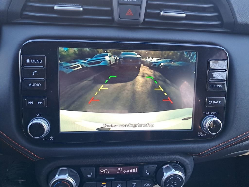 New 2025 Nissan Versa SR w/ Trunk Package image 21