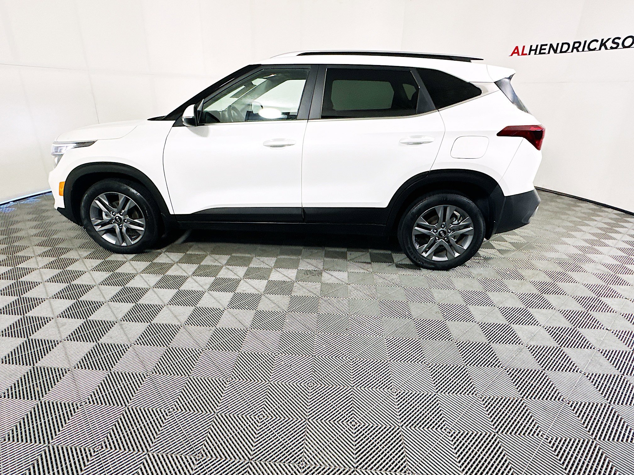 Used 2021 Kia Seltos S image 6