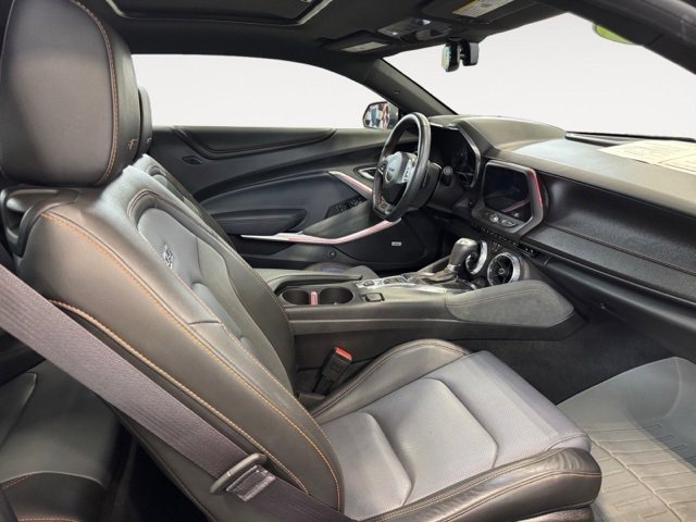 Used 2017 Chevrolet Camaro SS w/ 50th Anniversary Edition image 15