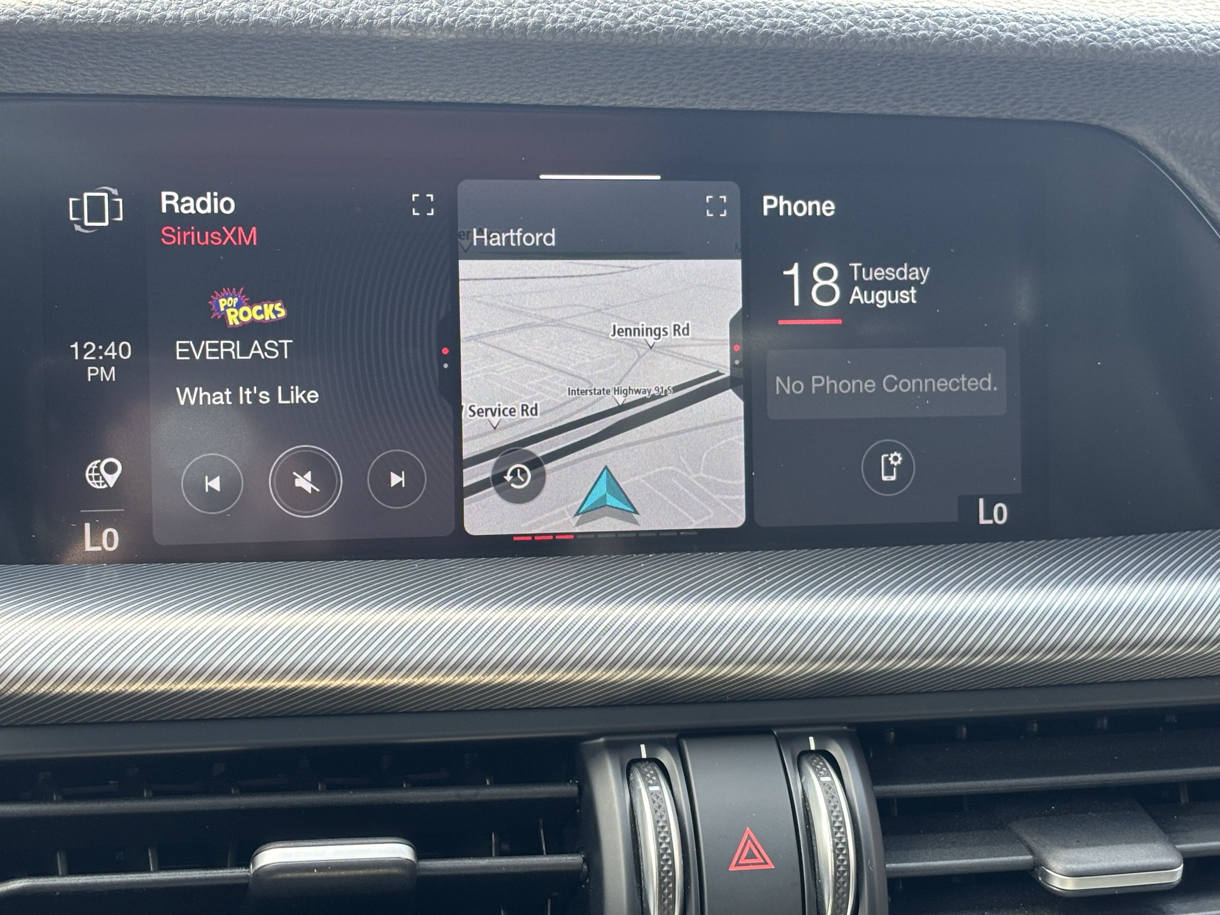 Certified 2023 Alfa Romeo Stelvio Veloce AWD/4WD image 22