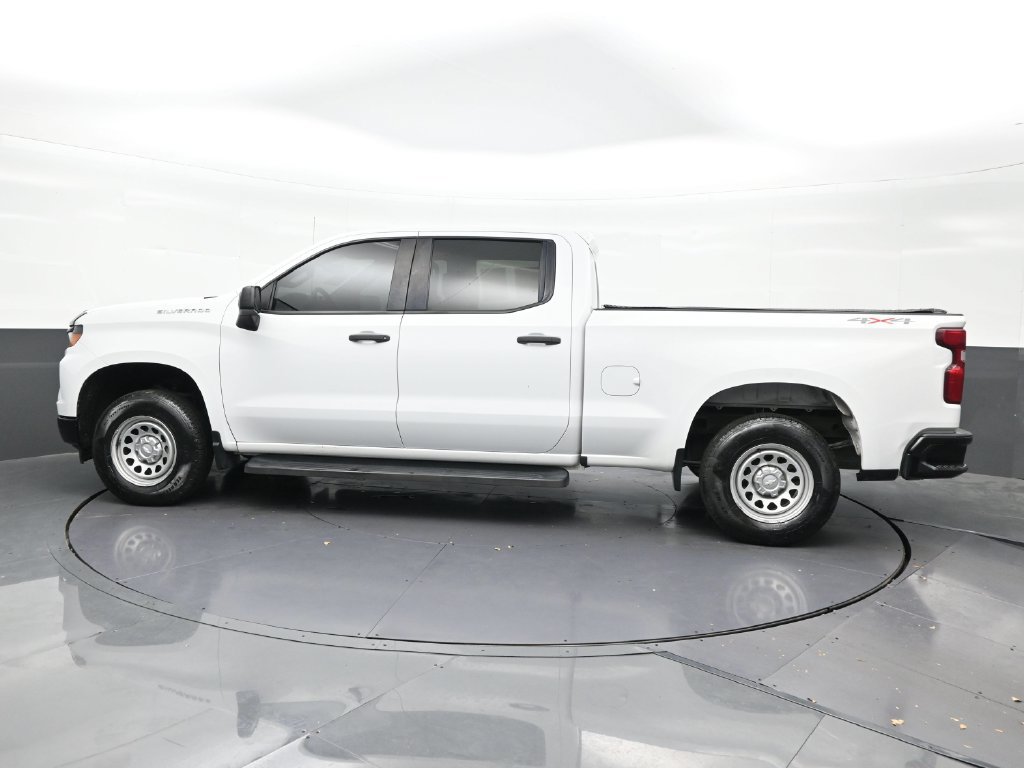 Used 2023 Chevrolet Silverado 1500 W/T w/ WT Value Package AWD/4WD image 2