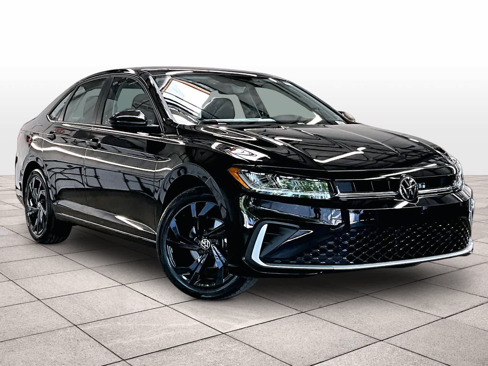 New 2026 Volkswagen Jetta SE FWD image 2