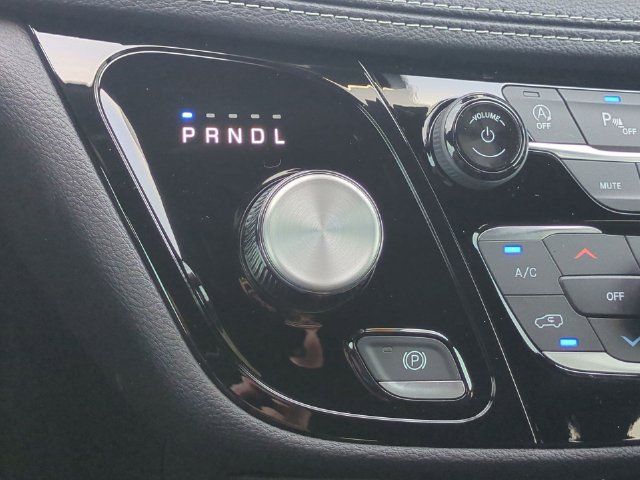 New 2026 Chrysler Pacifica Select FWD image 19