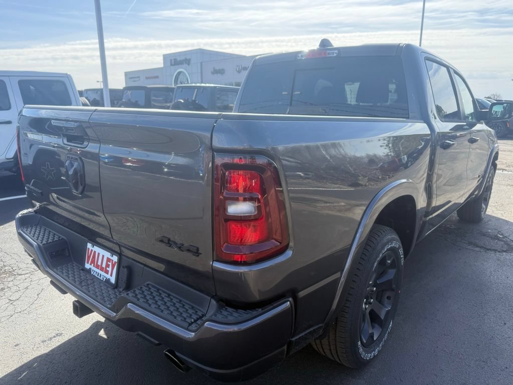 New 2026 RAM 1500 Big Horn AWD/4WD image 3