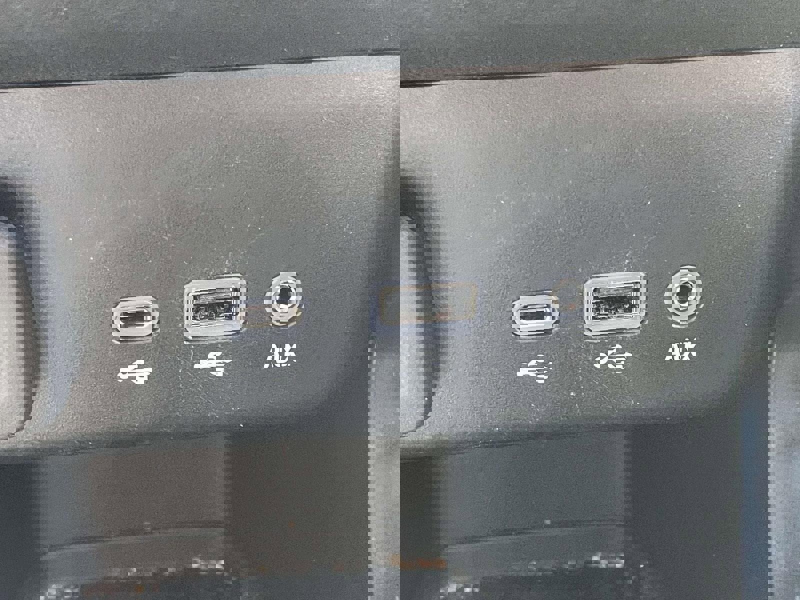 Used 2023 Chevrolet TrailBlazer RS image 18