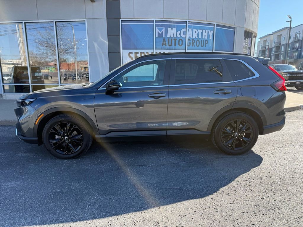 Used 2023 Honda CR-V Sport Touring image 2