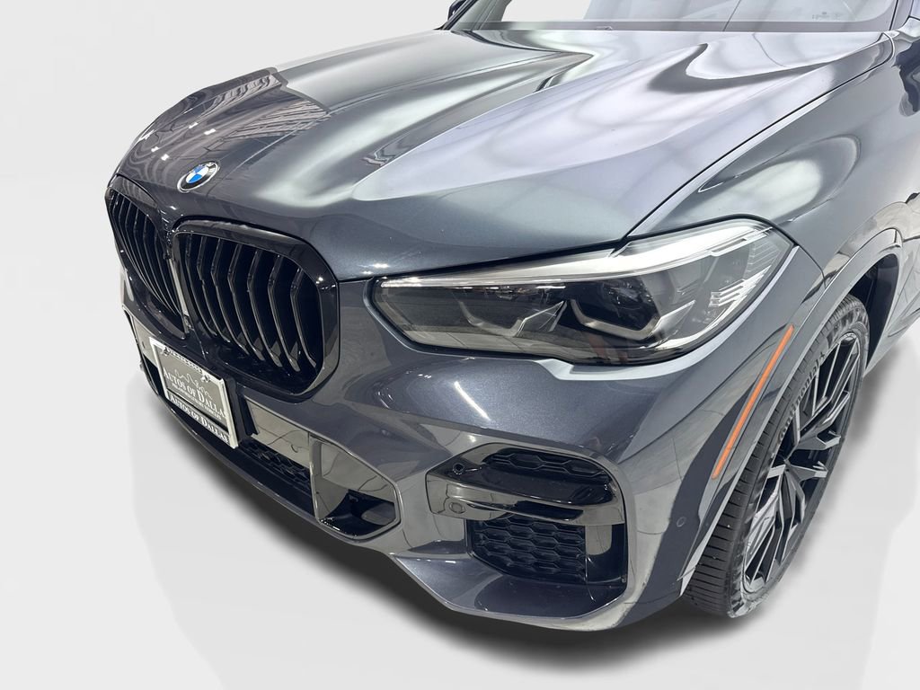 Used 2022 BMW X5 sDrive40i w/ M Sport Package image 16