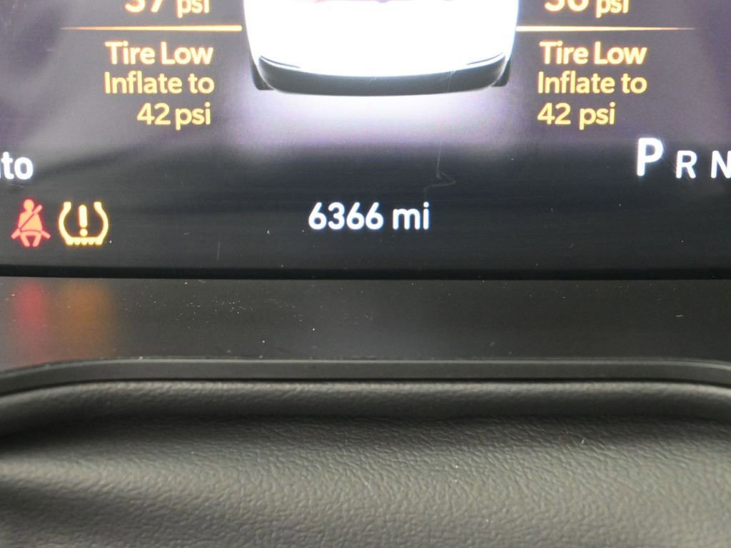 Used 2024 Jeep Wagoneer Launch Edition image 37