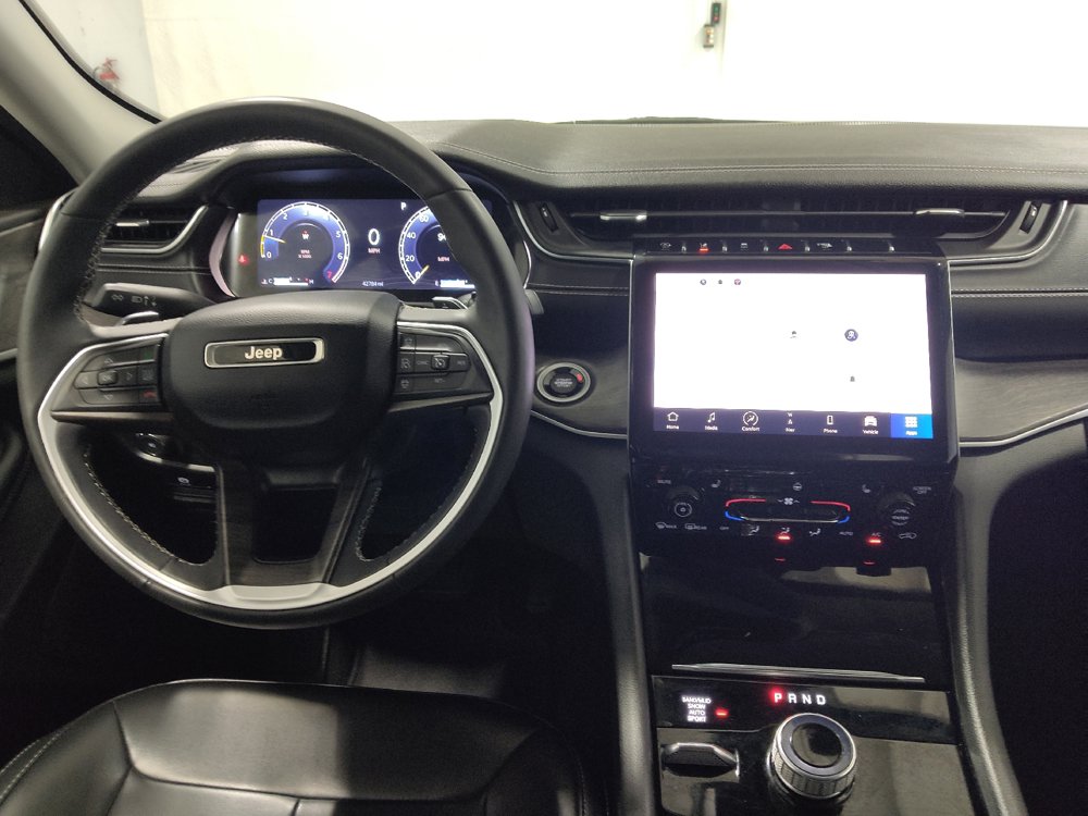 Used 2023 Jeep Grand Cherokee Limited AWD/4WD image 22