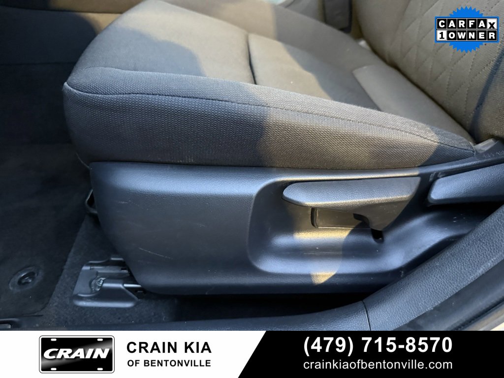 Used 2023 Toyota Corolla LE image 11