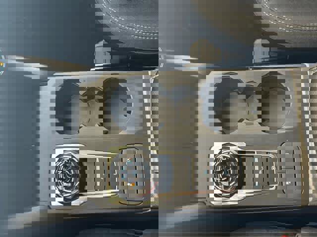 New 2025 Ford Escape Active w/ Cold Weather Package image 24