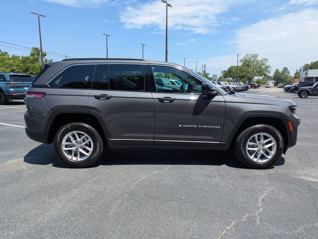 New 2026 Jeep Grand Cherokee Laredo X AWD/4WD image 3