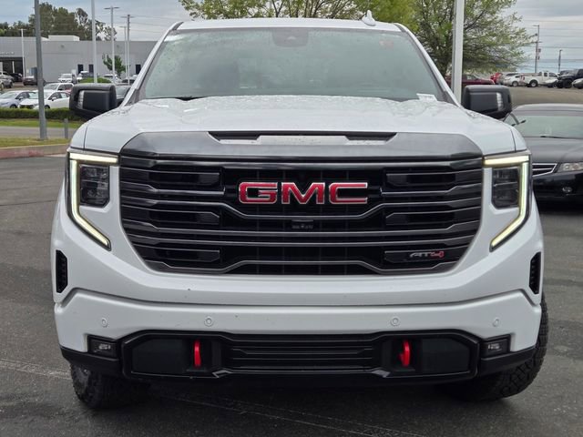 Used 2024 GMC Sierra 1500 AT4 w/ Technology Package image 2