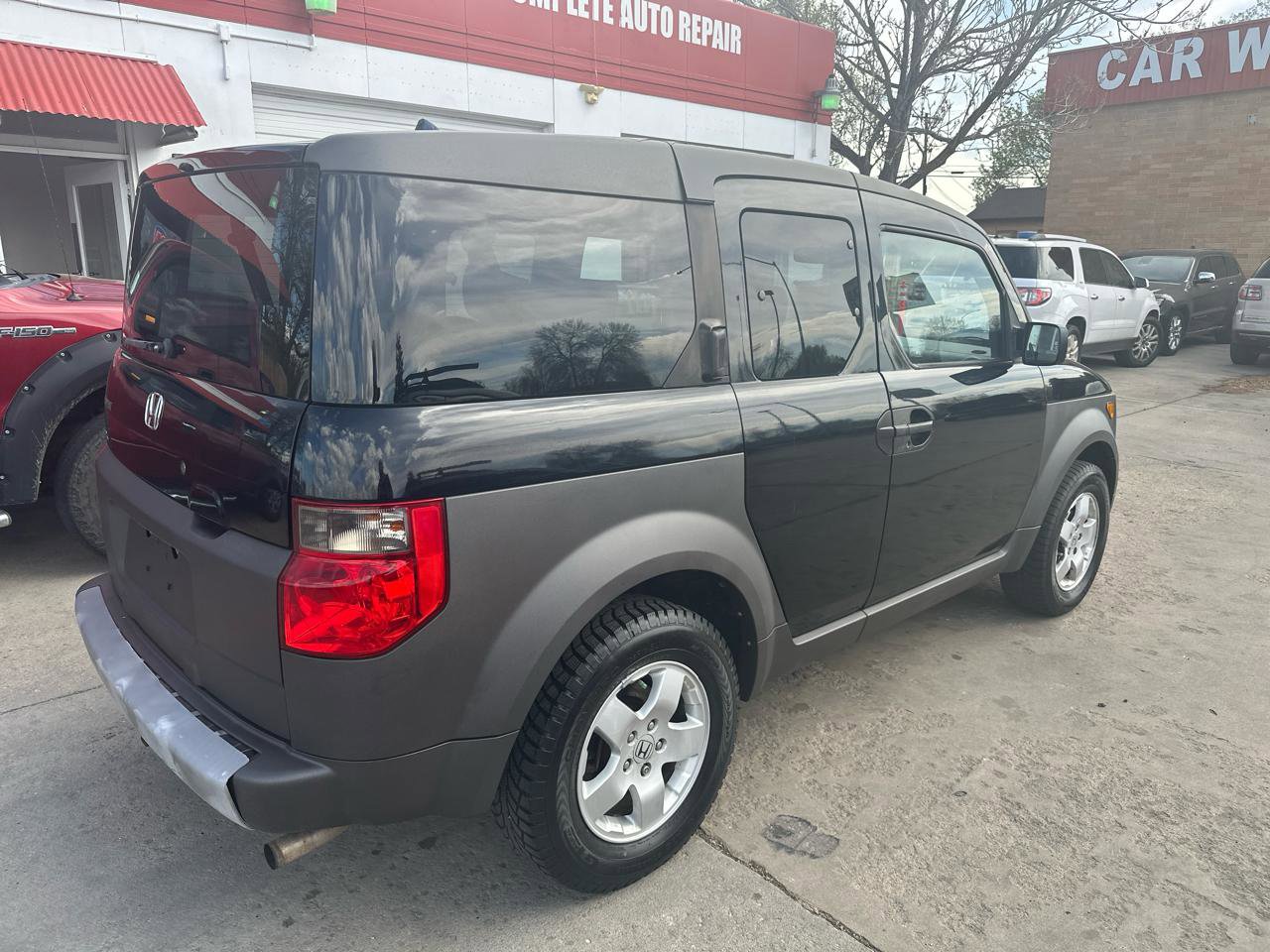 Used 2003 Honda Element EX image 5