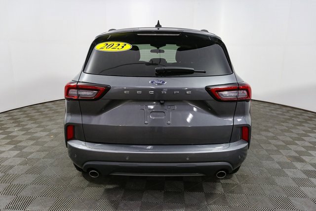 Used 2023 Ford Escape ST-Line w/ Tech Pack #1 image 9
