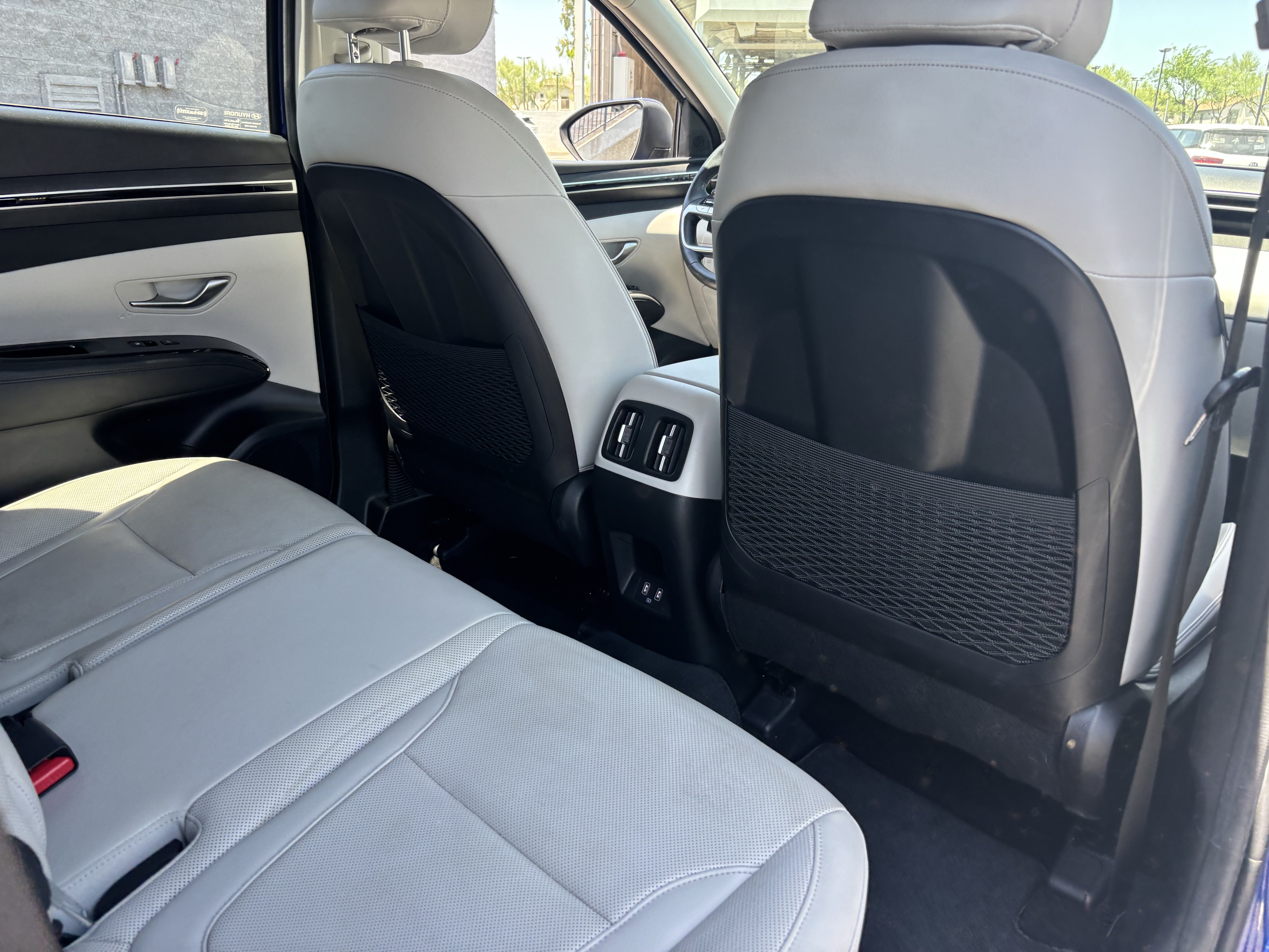 Used 2022 Hyundai Tucson Limited AWD/4WD image 12