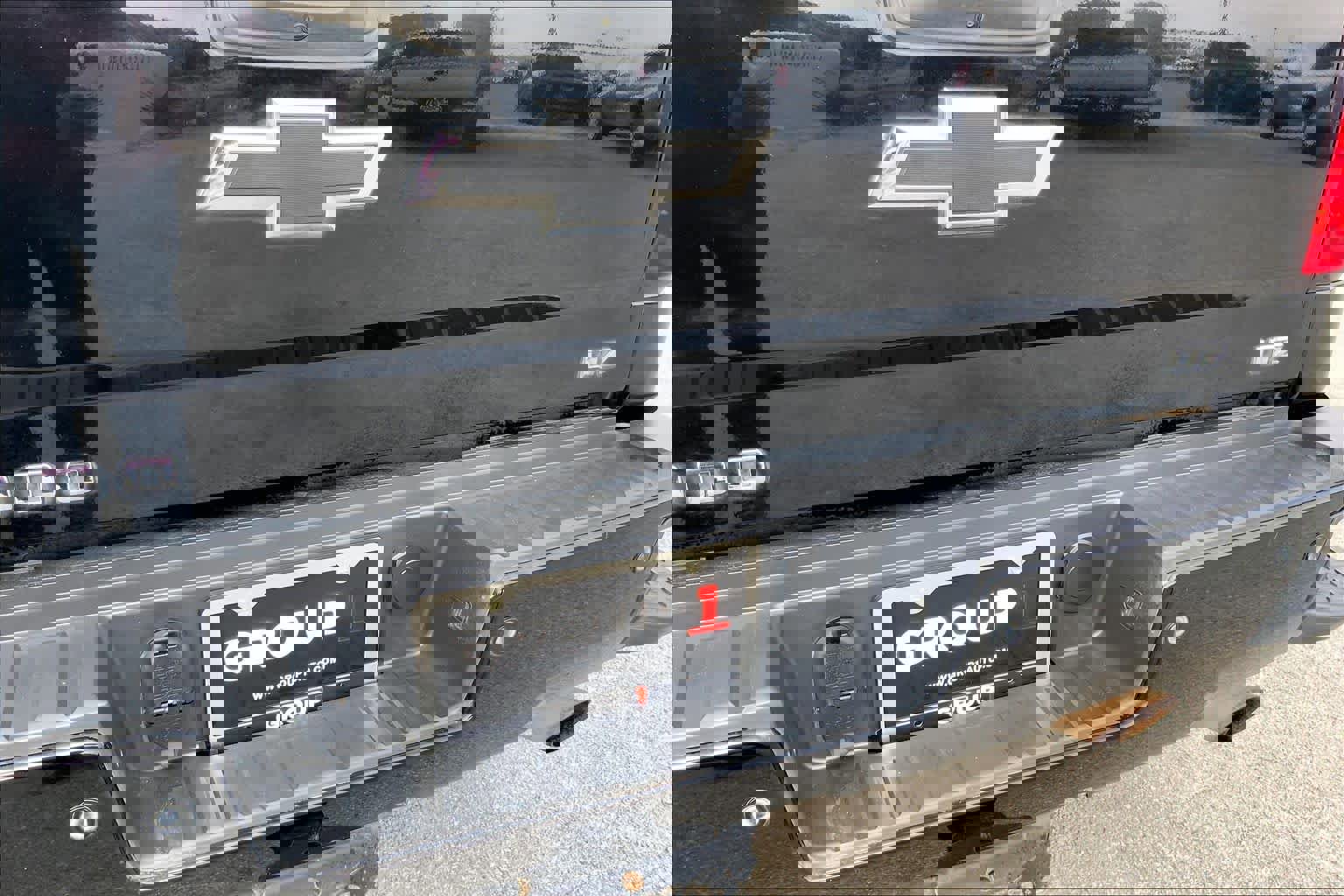 Used 2017 Chevrolet Silverado 2500 LTZ w/ Midnight Edition image 9