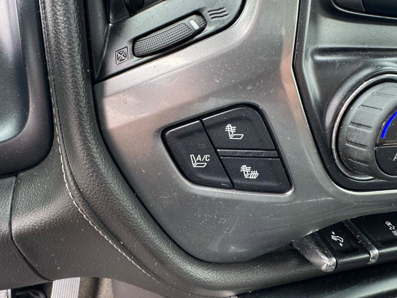 Used 2015 Chevrolet Silverado 1500 LTZ Z71 w/ LTZ Plus Package image 30