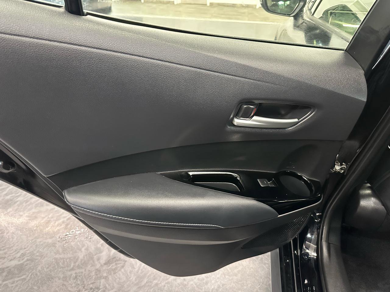 Used 2023 Toyota Corolla XSE image 10