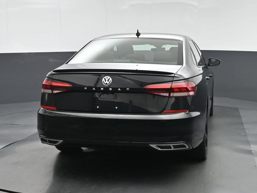 Used 2020 Volkswagen Passat 2.0T R-Line FWD image 6