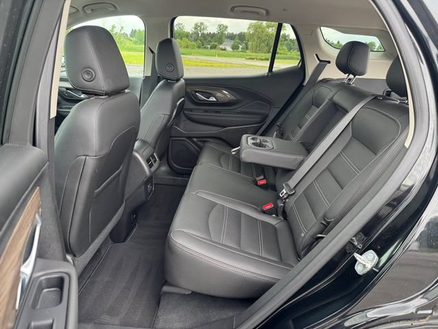 Used 2023 GMC Terrain Denali AWD/4WD image 16