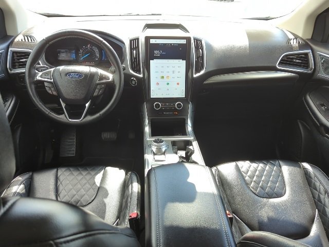 Used 2024 Ford Edge Titanium image 7
