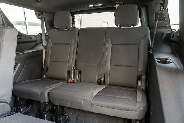 Used 2025 Chevrolet Tahoe LS RWD image 14