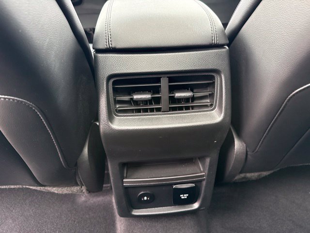 Certified 2023 Ford Edge SEL w/ Convenience Package AWD/4WD image 16