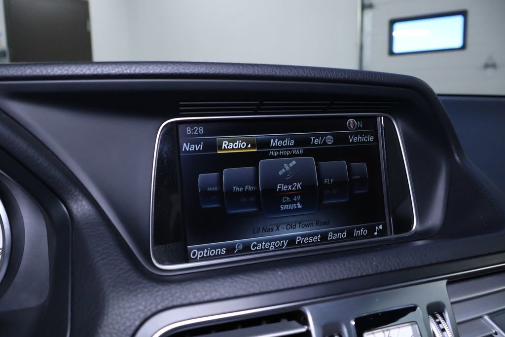 Used 2017 Mercedes-Benz E 400 4MATIC Coupe image 33