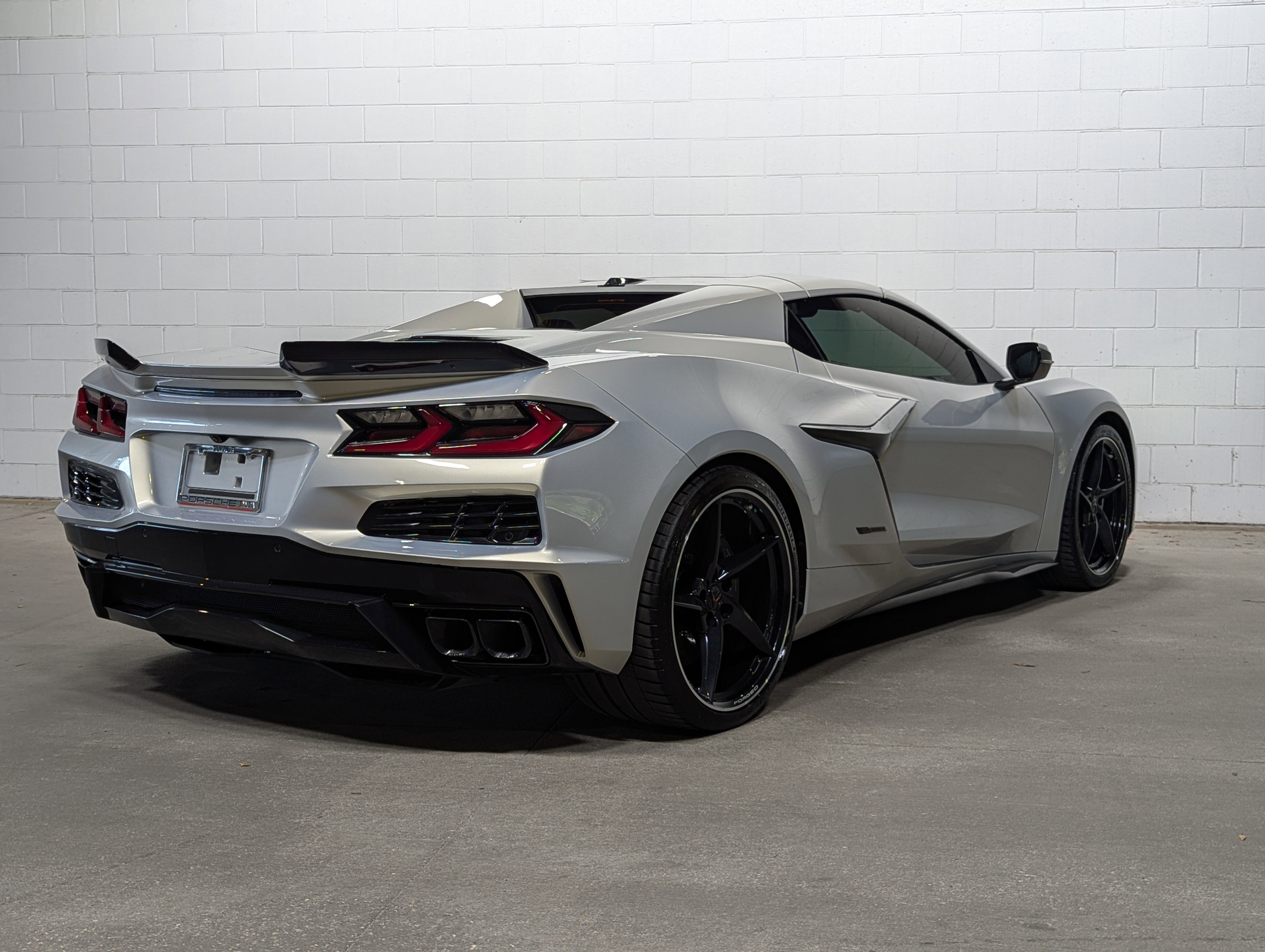 Used 2024 Chevrolet Corvette E-Ray w/ ZER Performance Package image 7