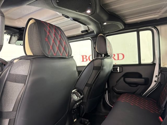 Used 2024 Jeep Wrangler Unlimited Rubicon AWD/4WD image 14