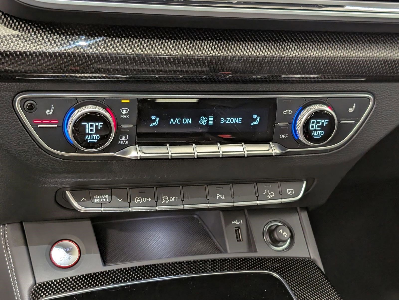 Used 2024 Audi SQ5 Premium Plus w/ Premium Plus Package image 20