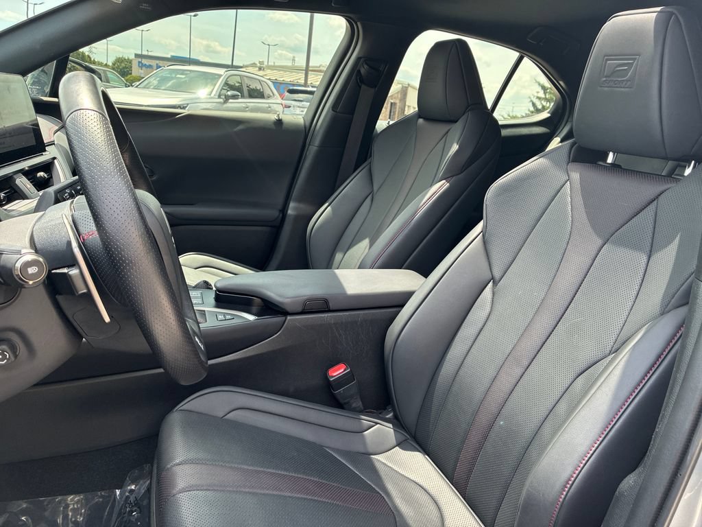 Used 2023 Lexus UX 250h F Sport w/ Accessory Package (Z1) AWD/4WD image 12