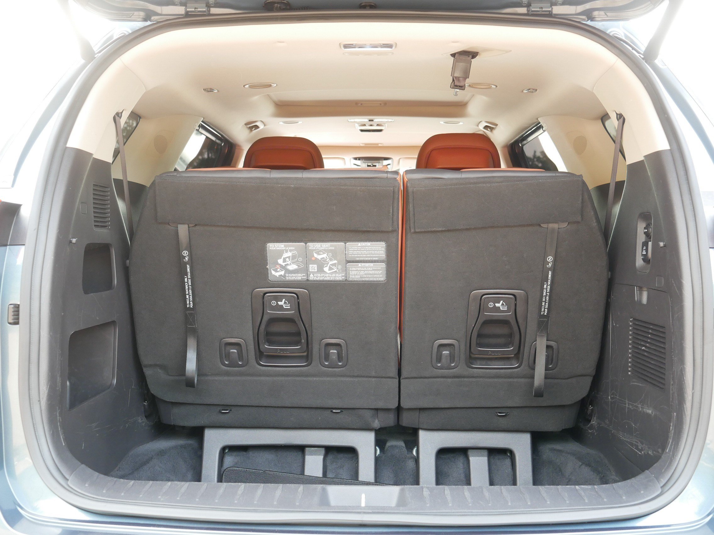 Certified 2024 Kia Carnival SX Prestige FWD image 18