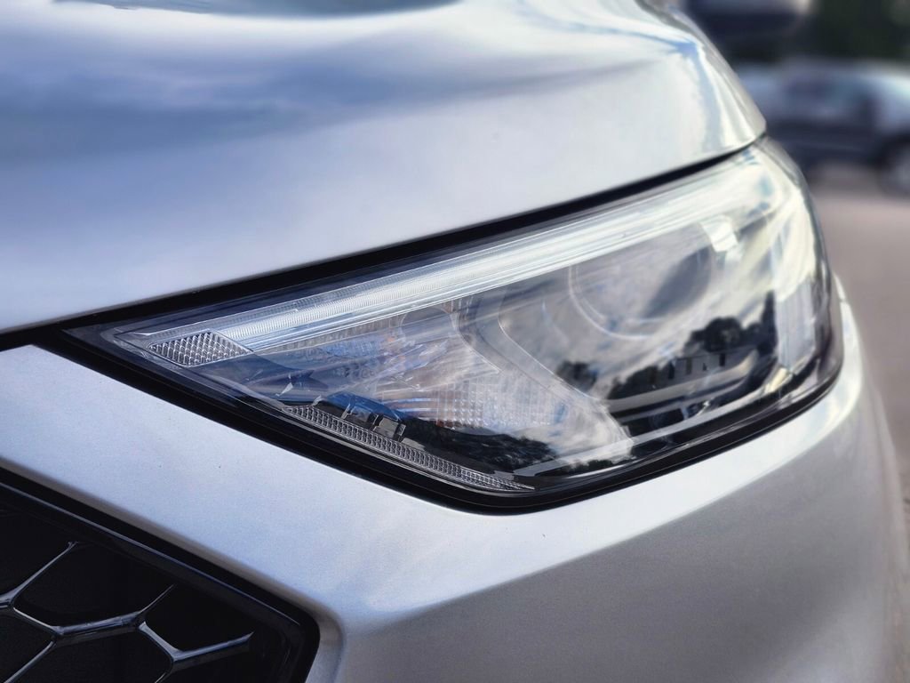 Certified 2020 Ford Edge ST w/ Cold Weather Package image 10