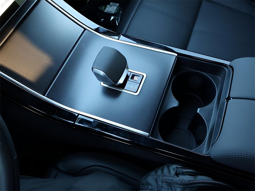 New 2026 Land Rover Range Rover Velar Dynamic SE image 26