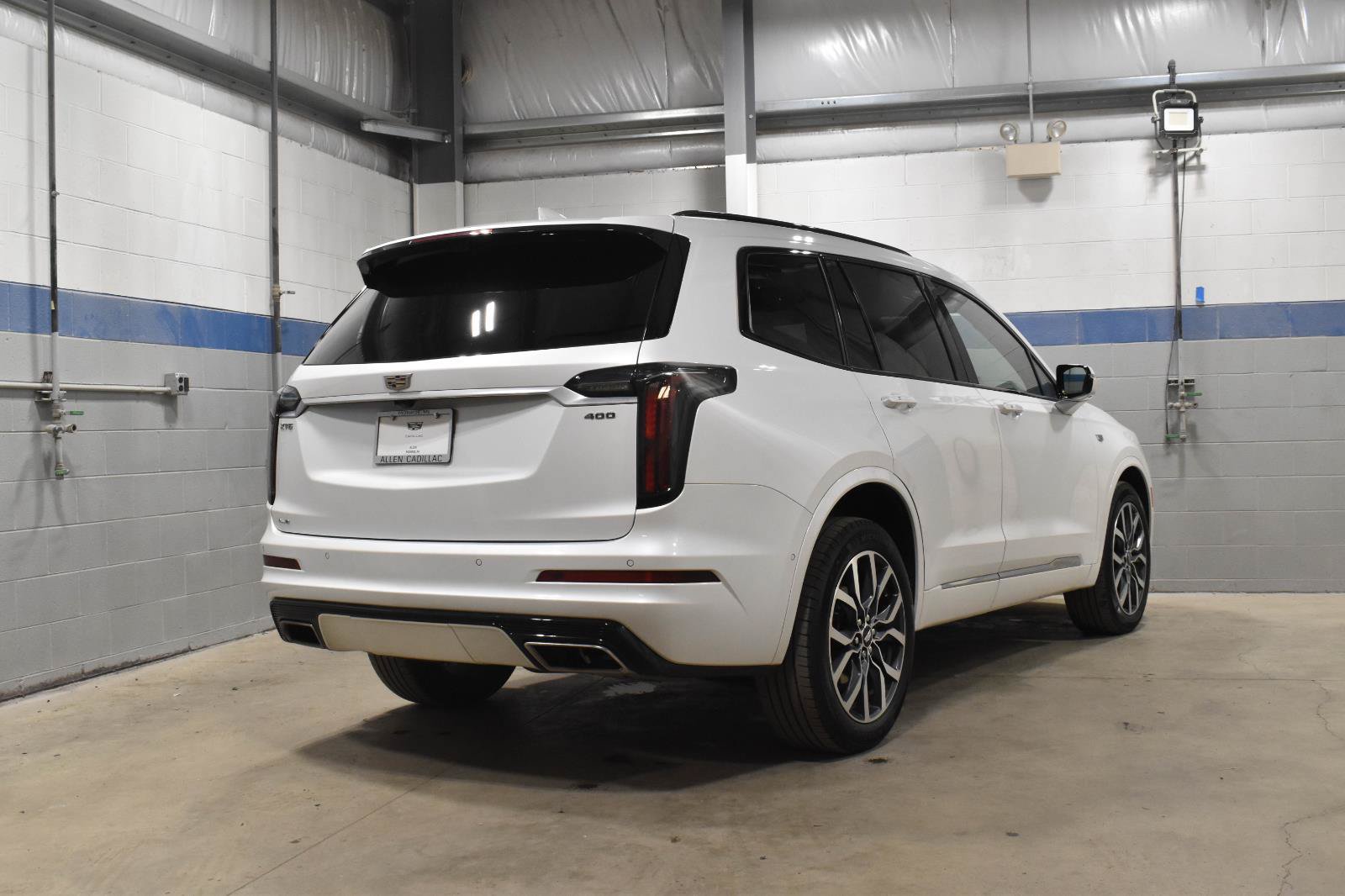 Certified 2025 Cadillac XT6 Sport w/ Technology Package AWD/4WD image 29