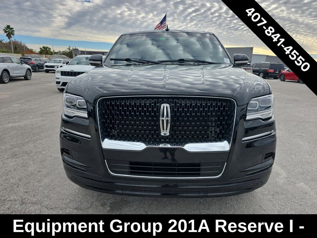 Used 2023 Lincoln Navigator L Reserve image 2