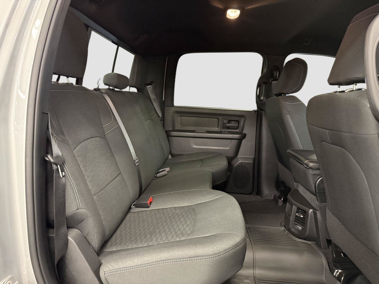New 2026 RAM 2500 Tradesman AWD/4WD image 32