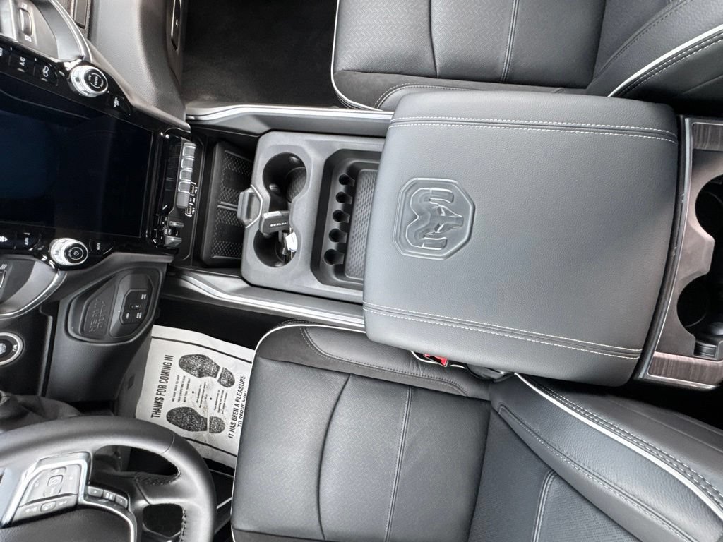 New 2026 RAM 2500 Laramie w/ Night Edition AWD/4WD image 25