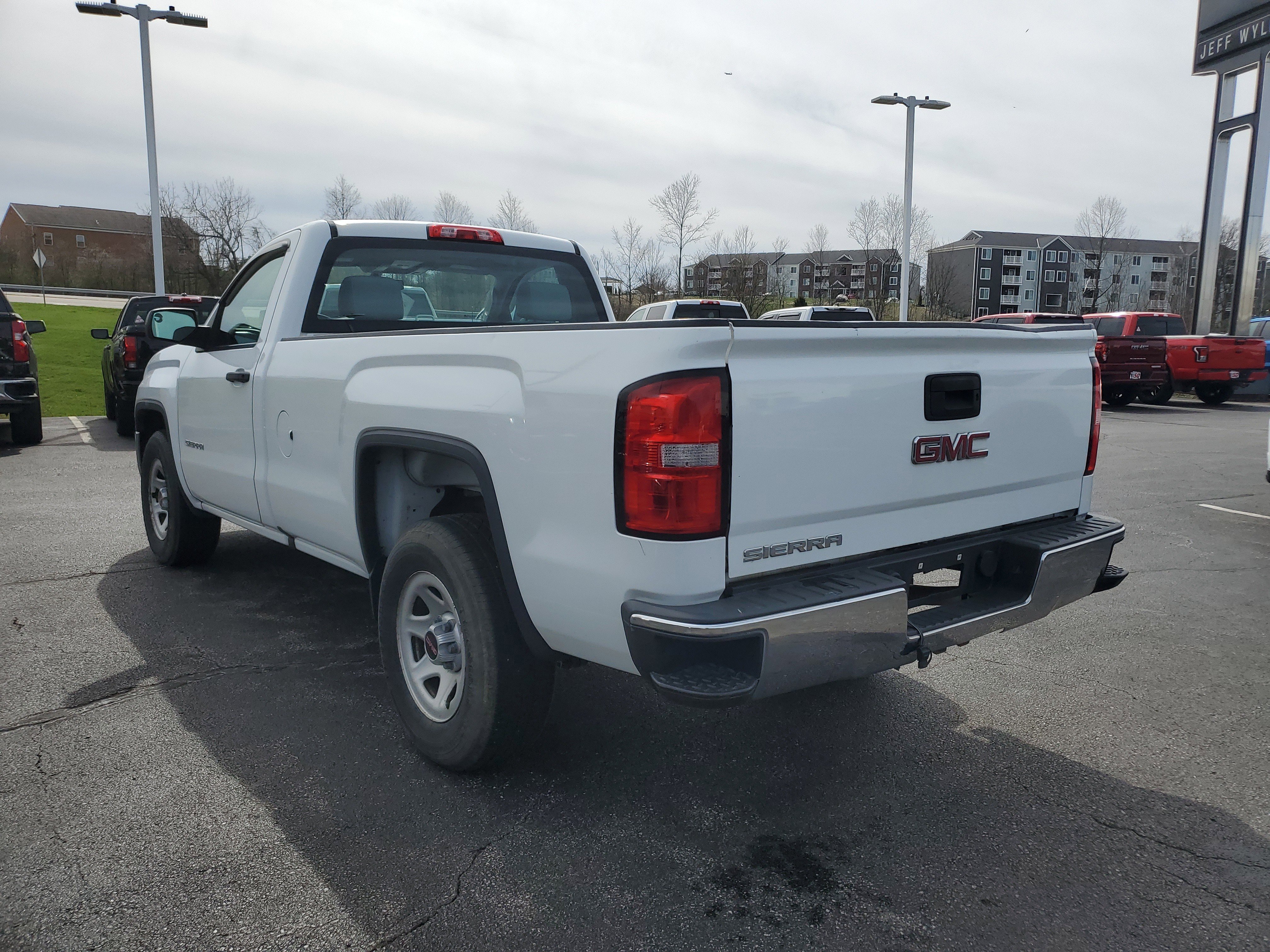 Used 2016 GMC Sierra 1500 2WD Regular Cab image 7