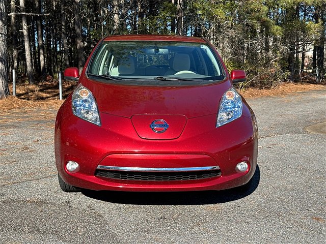Used 2015 Nissan Leaf SV w/ LED & Quick Charge Package image 2