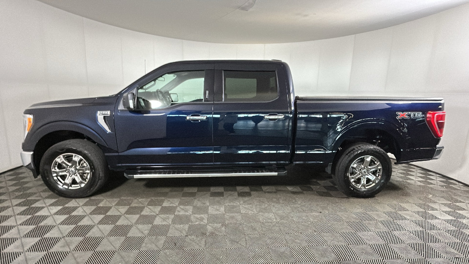 Used 2023 Ford F150 XLT w/ Equipment Group 302A High AWD/4WD image 6