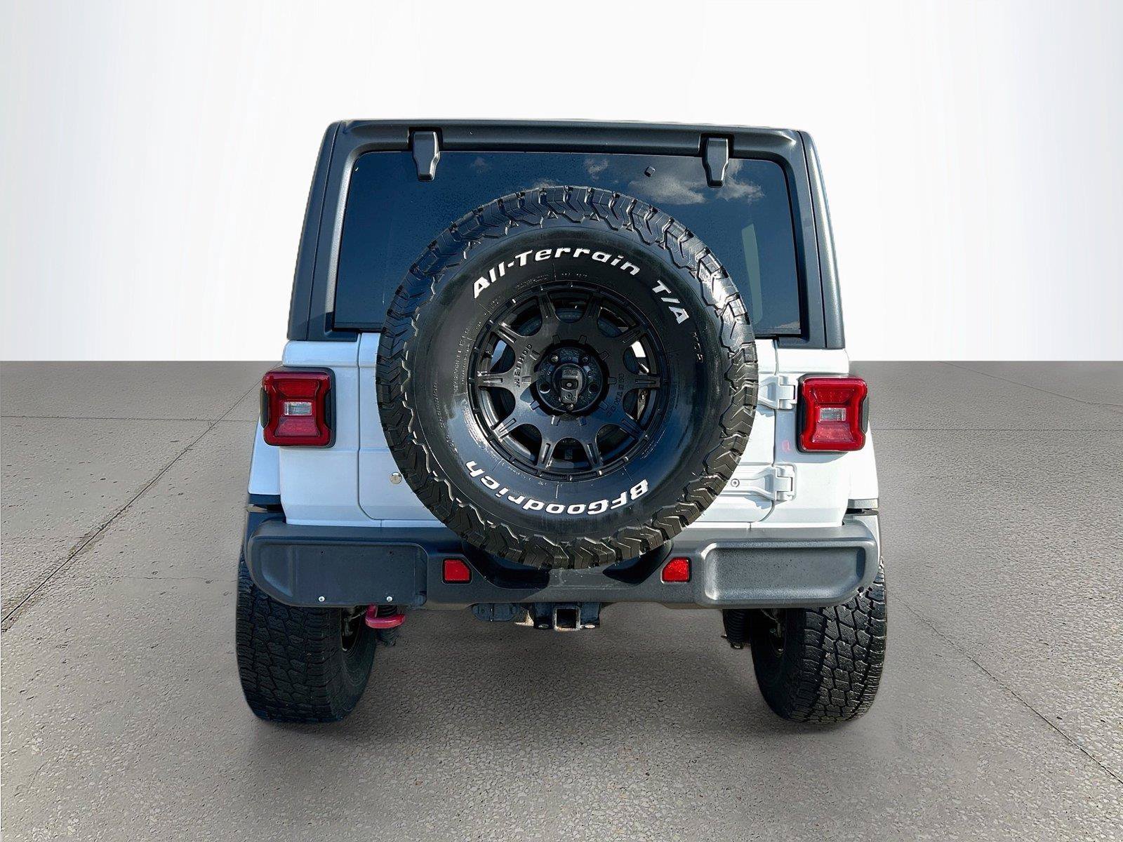 Used 2018 Jeep Wrangler Unlimited Rubicon AWD/4WD image 5