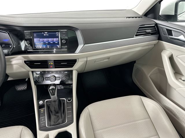 Used 2024 Volkswagen Jetta SE w/ Panoramic Sunroof Package image 27