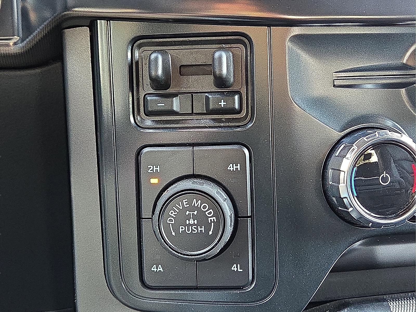 New 2026 Ford F150 Lariat w/ Equipment Group 502A High AWD/4WD image 16