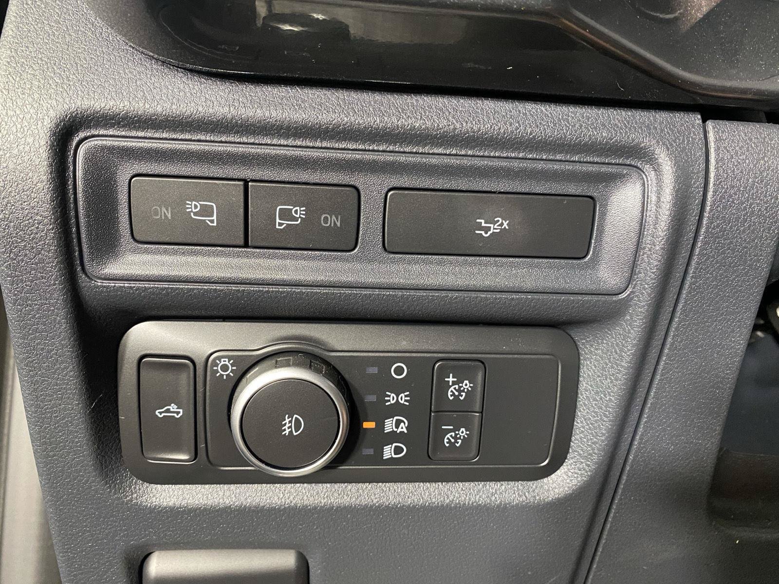 Used 2022 Ford F150 XLT w/ Equipment Group 302A High AWD/4WD image 20