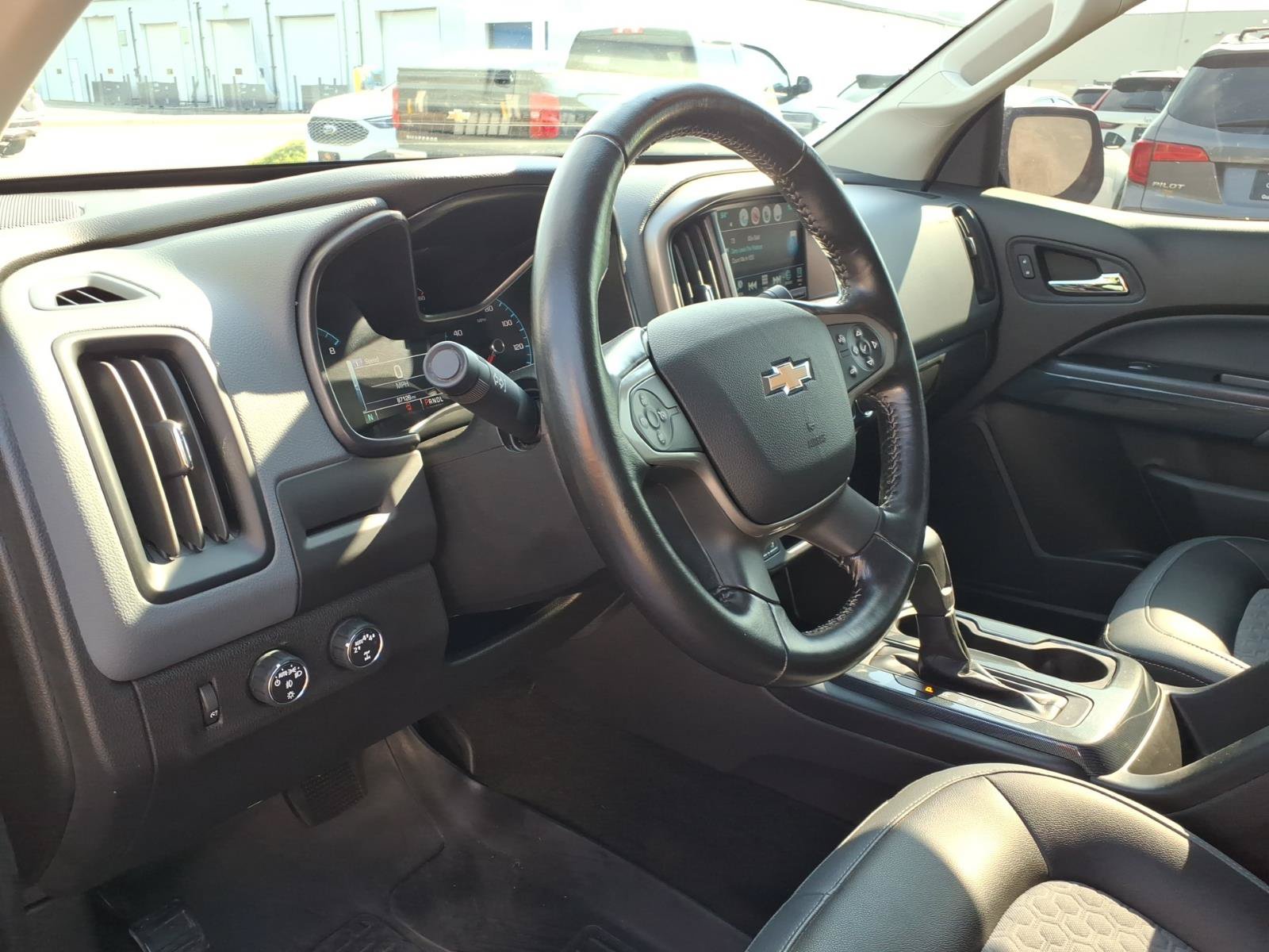 Used 2017 Chevrolet Colorado Z71 AWD/4WD image 15