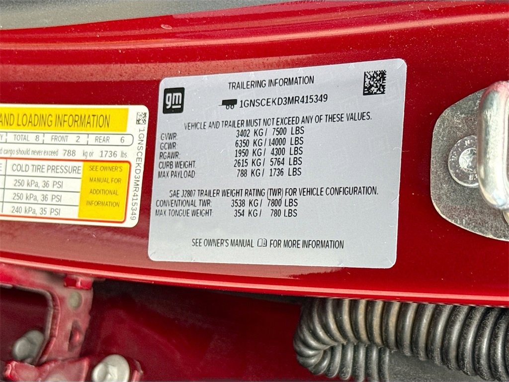 Used 2021 Chevrolet Suburban RST image 35