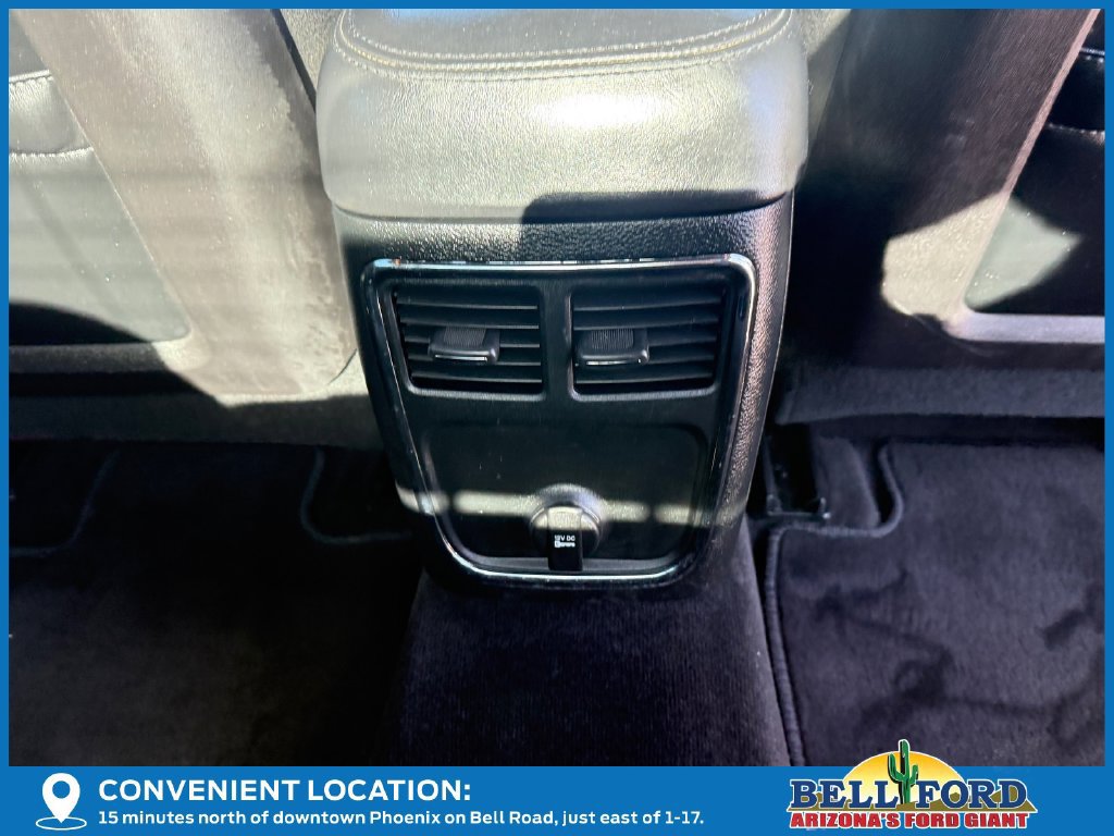 Used 2014 Dodge Charger SXT RWD image 11